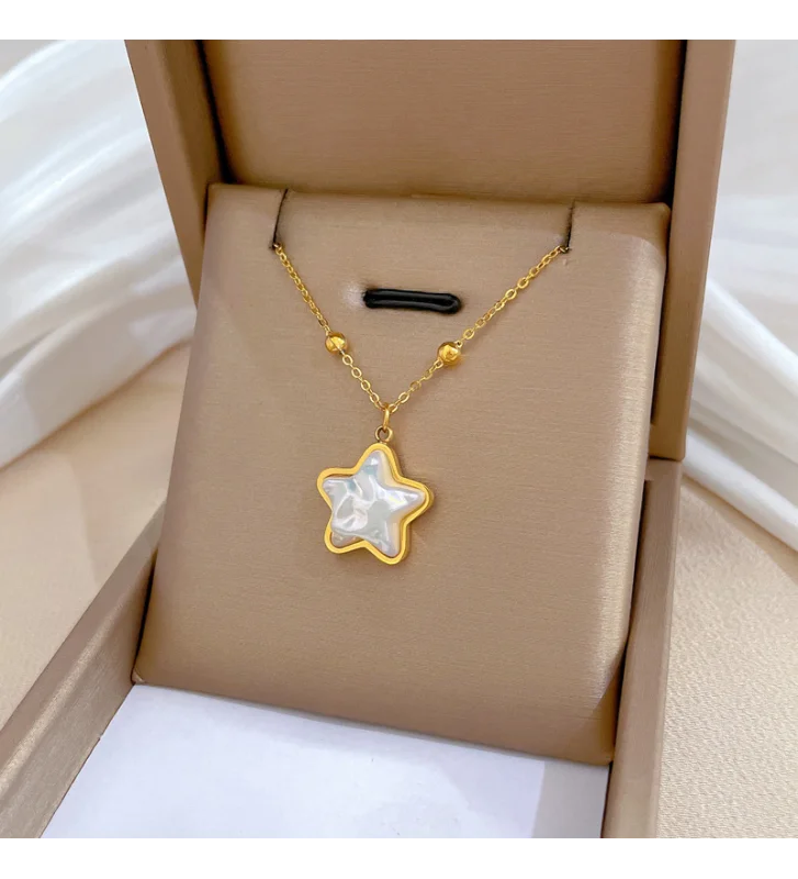 Collar Estrella de Nácar Celestial